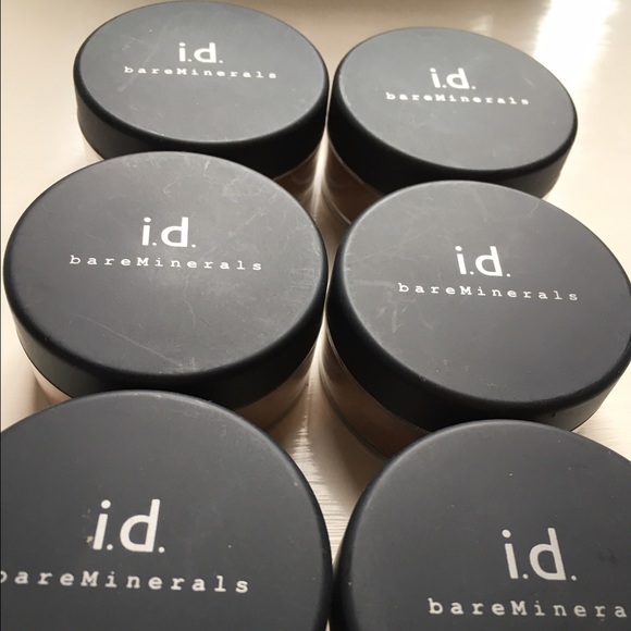 💜bareMinerals Foundation 💜 - Picture 3 of 4