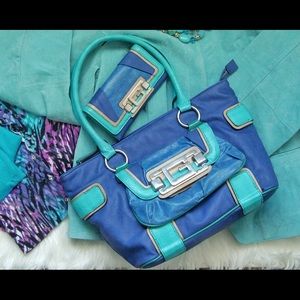 Guess Handbag + matching wallet Set