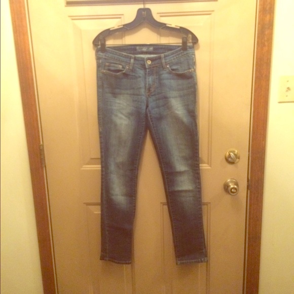 Levi's skinny jeans in good condition
