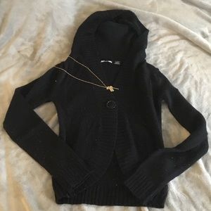 Black one buttoned ✨ hooded cardigan