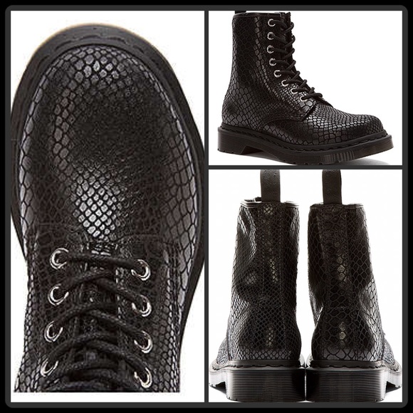 "HI-SHINE SKIN" BOOTS - Picture 2 of 4