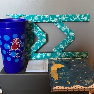 Phi Sigma Sigma Stationary