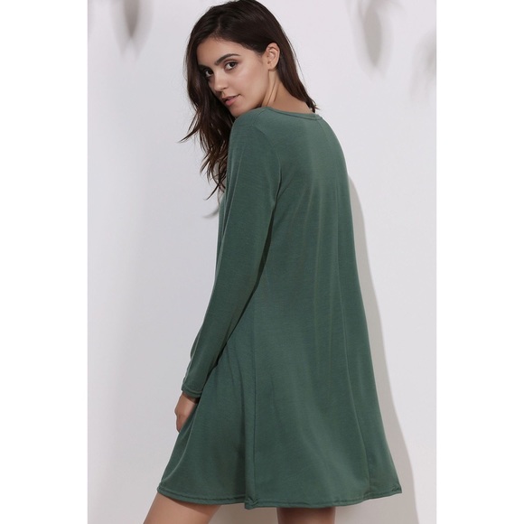 Round Collar Long Sleeve Dress - Picture 3 of 4