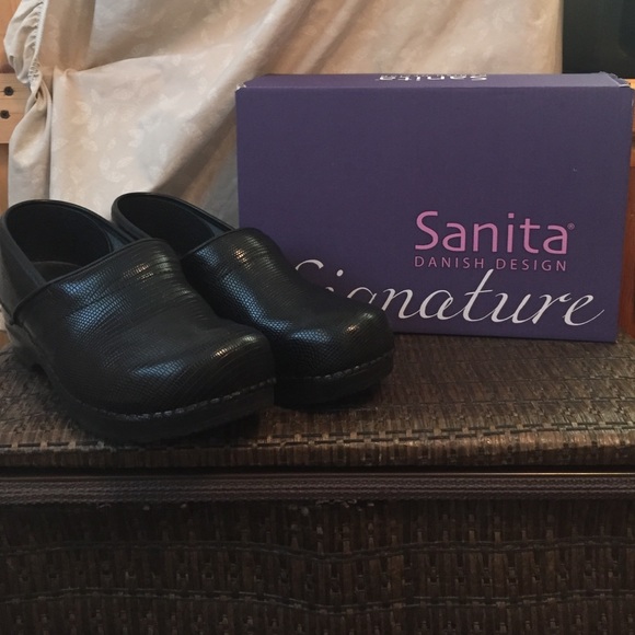 Black Sanita size 9 still in box