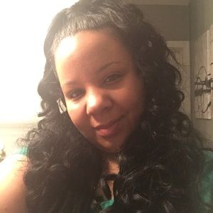 Meet your Posher, Melanie