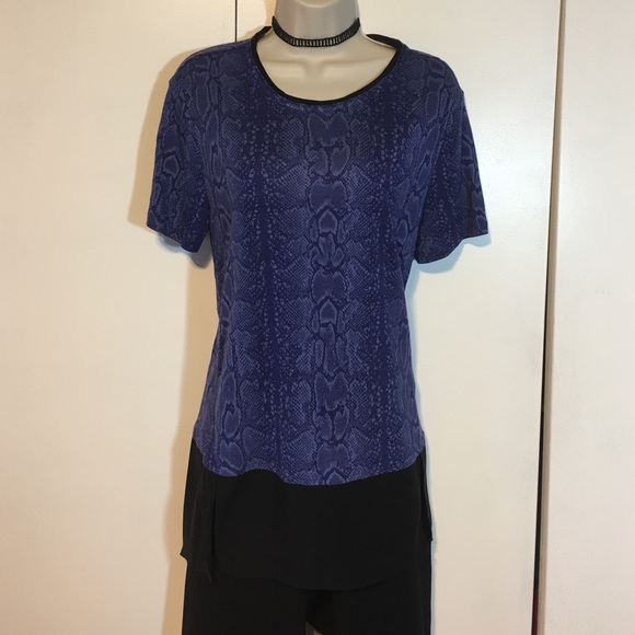 Elie Tahari blouse with sheer peplum EUC M