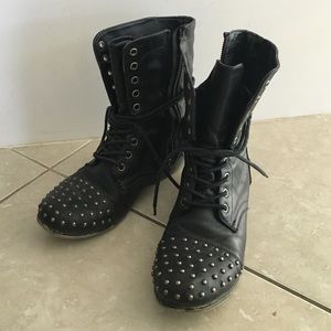 Steve Madden Girl Studded Black Boots