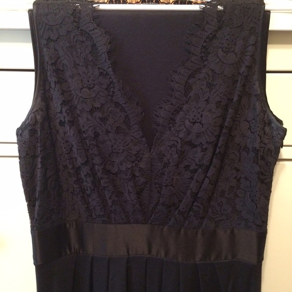 Lovely Banana Republic lace top black dress
