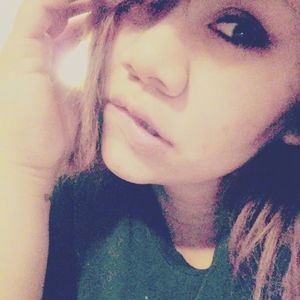 Meet your Posher, Mina