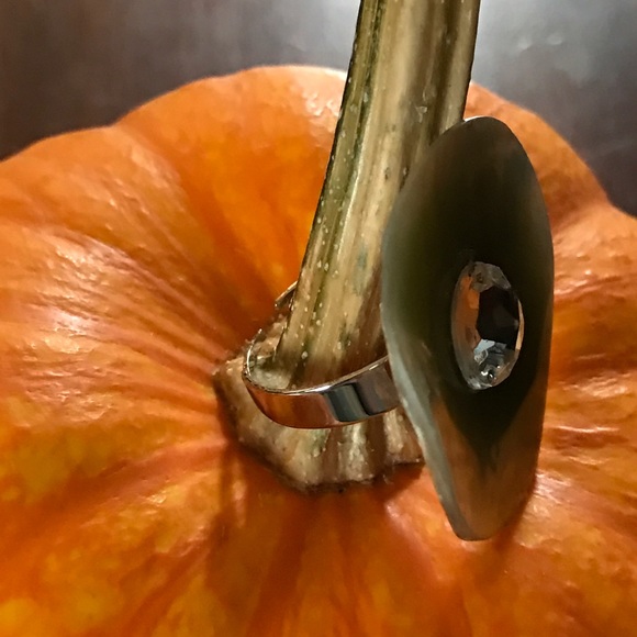 Adjustable ring - Picture 2 of 2