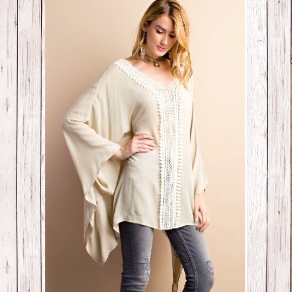 Oversized Lt Sage Poncho Tunic w/ Crocheted Trim! - Picture 2 of 4