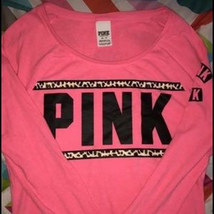 VS PINK cheetah tee!