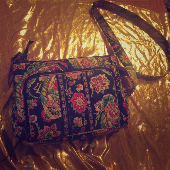 Vera Bradley Cross Body Bag