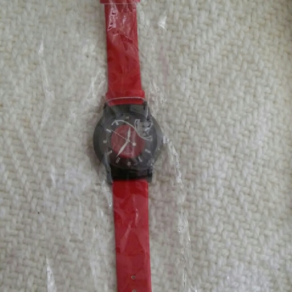 Red and black watch