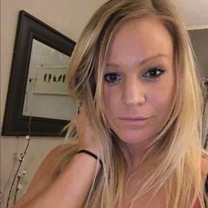 Meet your Posher, Christa