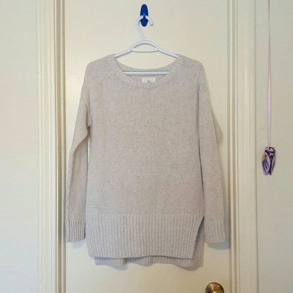 Lou & Grey gray sweater M Petite