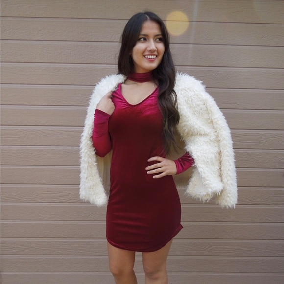 💘BOGO💘✨HP✨Velvet choker Longsleeve dress - Picture 3 of 3