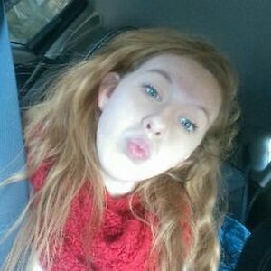 Meet your Posher, Eyra