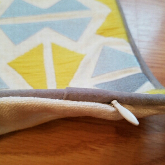 Hand Embroidered Decorative Pillow Case - Picture 2 of 4