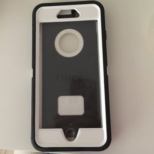 Black Otter box case for iPhone 6plus.