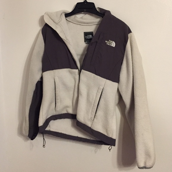 (MARKDOWN)North Face Fleece White & Gray