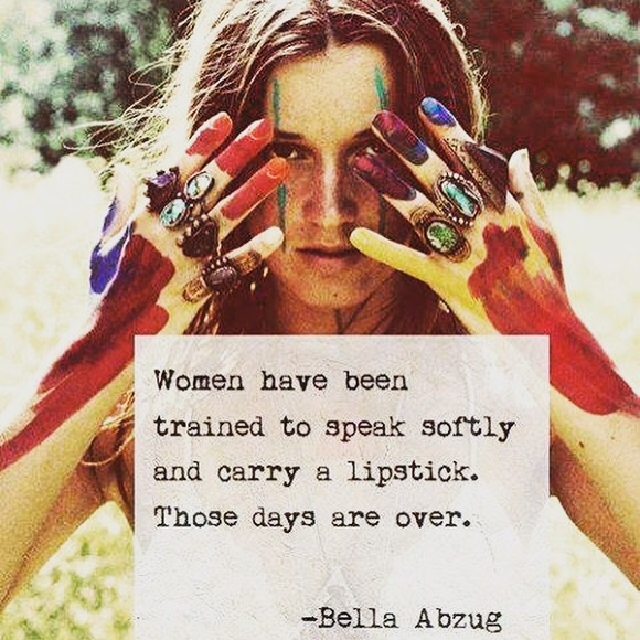 Meet your Posher, Jennifer - Picture 2 of 2