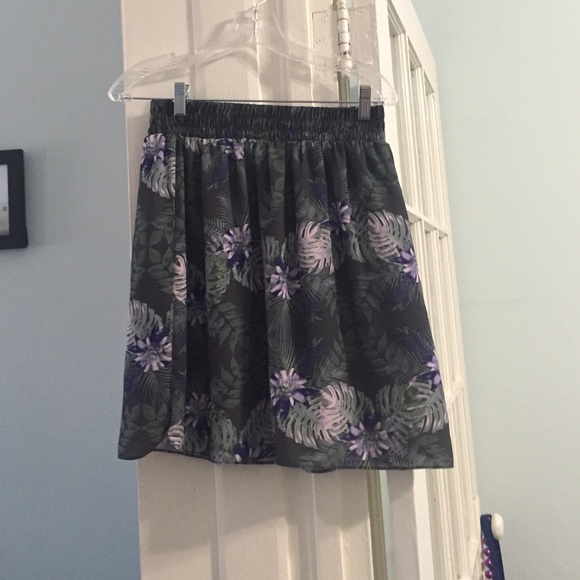 Tropical Print Skirt