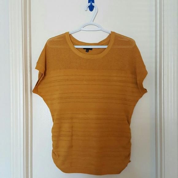 Yellw short-sleeve sweater The Limited L