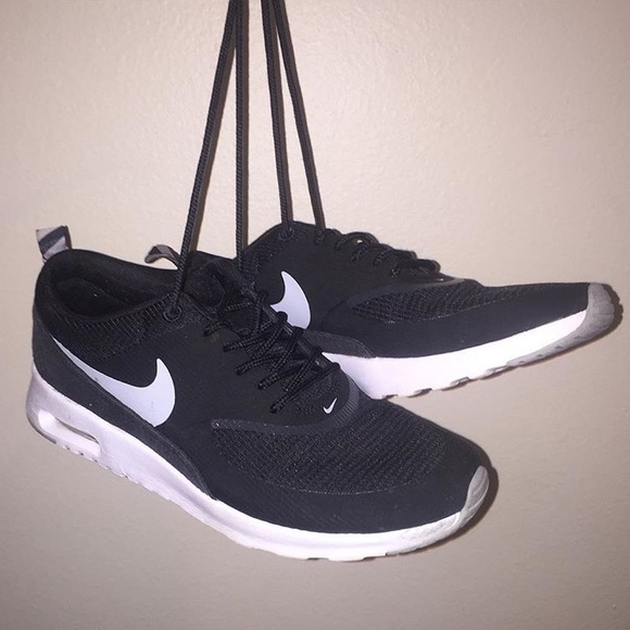 Air Max Thea