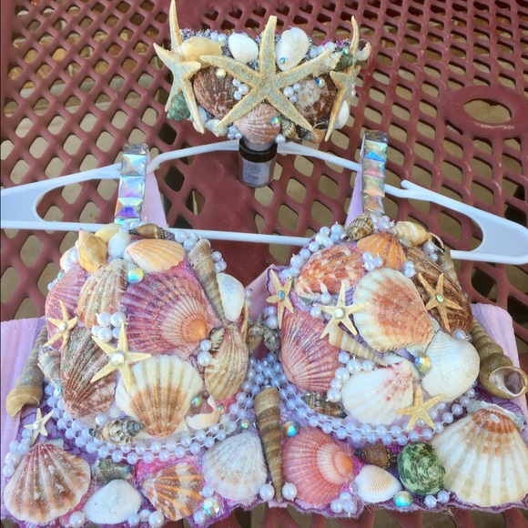 Mermaid bra & crown