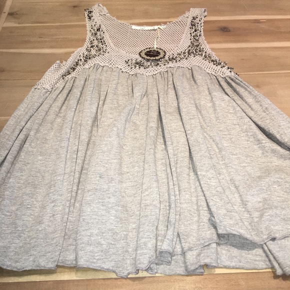 Hazel tank NWT.  with silver jewels - size S