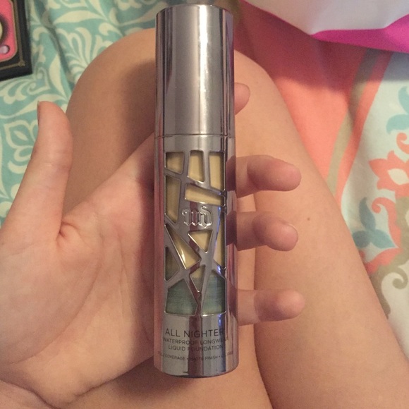 Urban Decay All nighter foundation