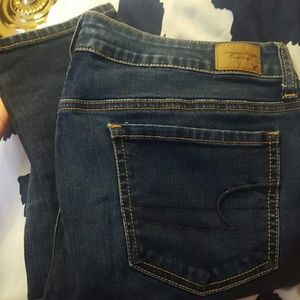 Hardly worn Super stretch AEO jeggings