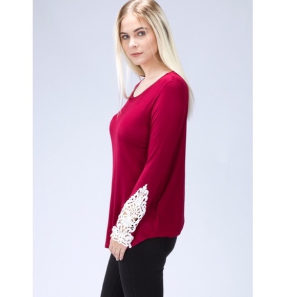 ⏳LAST ONE ⏳Burgundy Crochet Sleeves Top - Picture 4 of 5