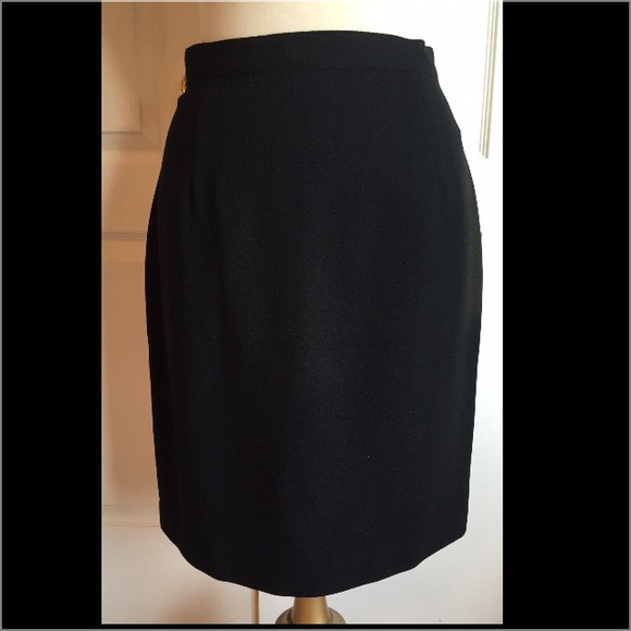 Alberto Makai Black Wool Skirt-New without tags