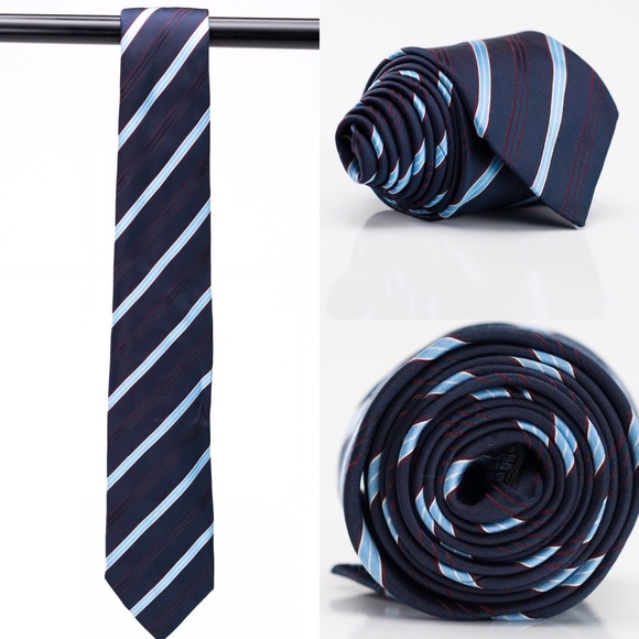 Hot Hugo Boss Italian silk tie!