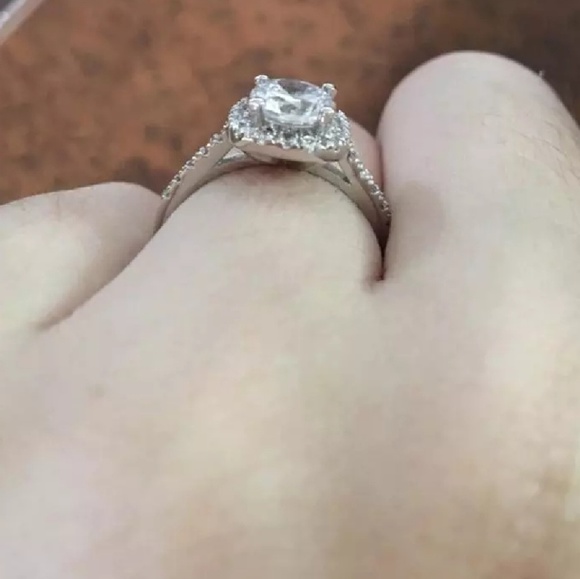 Sterling Silver Round Halo Ring - Picture 3 of 4