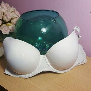 SOLD | Victoria's Secret PINK Wear Everywhere Bra