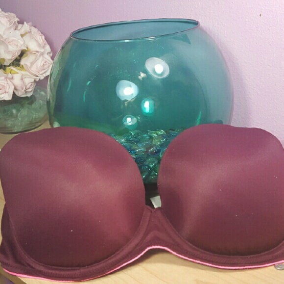 SOLD | Victoria's Secret PINK Wear Everywhere Bra
