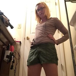 🚫SOLD🚫 Army Green Old Navy Cargo Shorts