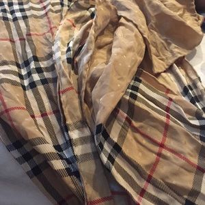 Burberry scarf