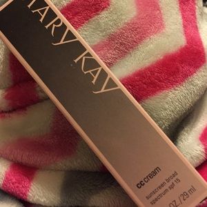MaryKay CC Cream
