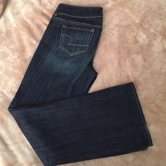 Stretch low rise American Eagle jeans
