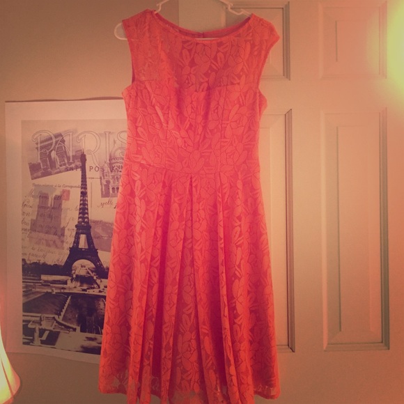 Lace floral dress peach colored NWOT