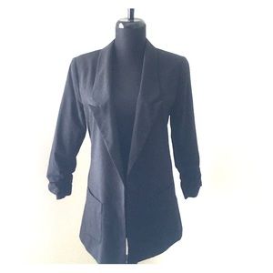 Forever21 black quarter length blazer