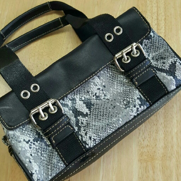 NINE WEST Black & White snake print Bag / Purse