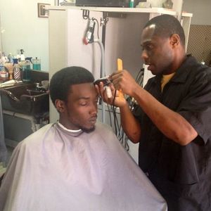 Meet your Posher, Leonda