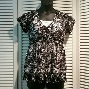 Torrid empire lace blouse, size 1