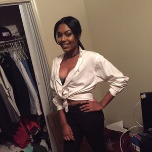 Meet your Posher, Laci