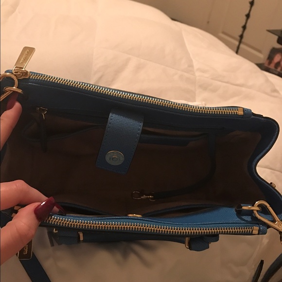 New Micheal Kors Satchel - Picture 2 of 4